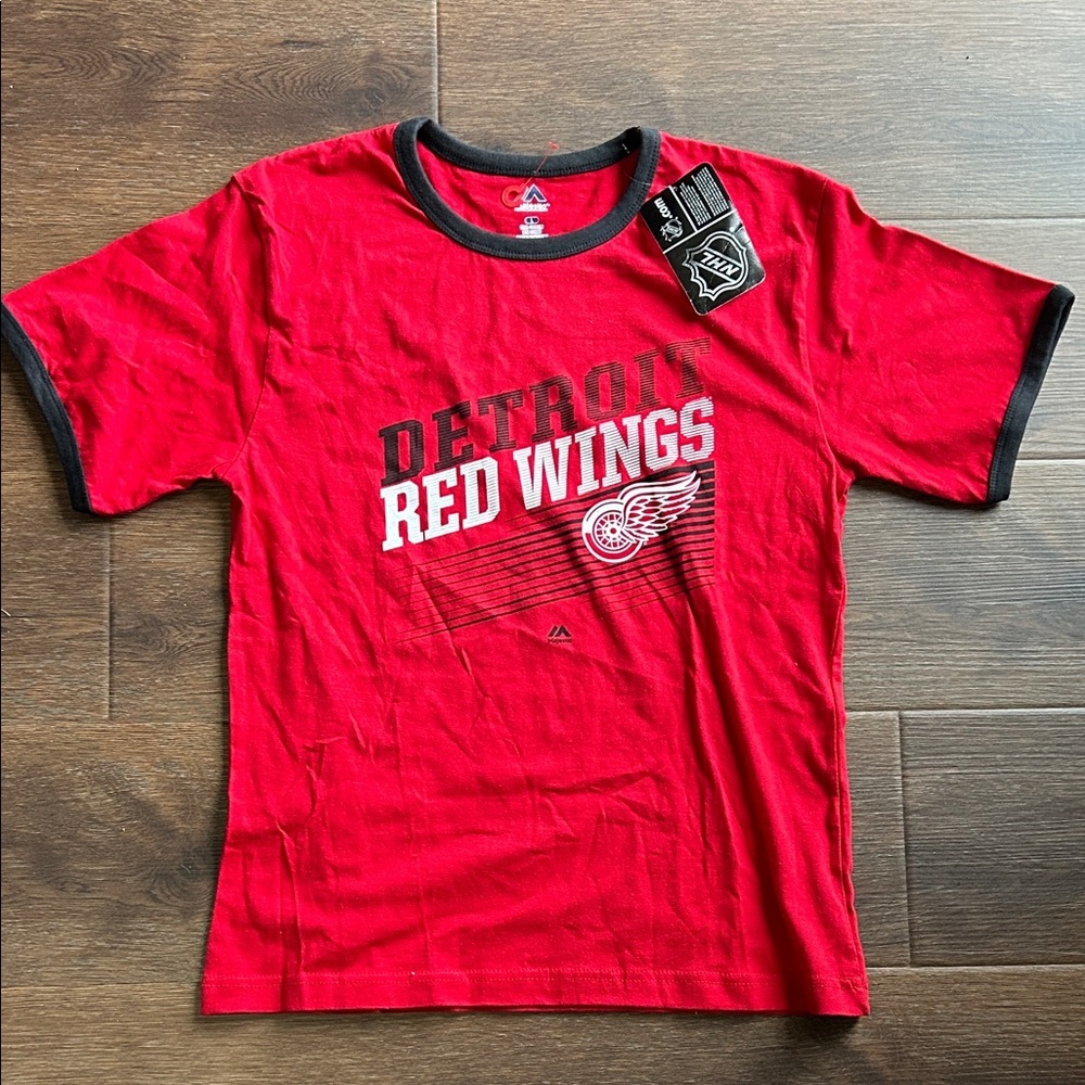 NWT Detroit Red Wings T-shirt Size Large | Detroit Red Wings | Red Wings Hockey